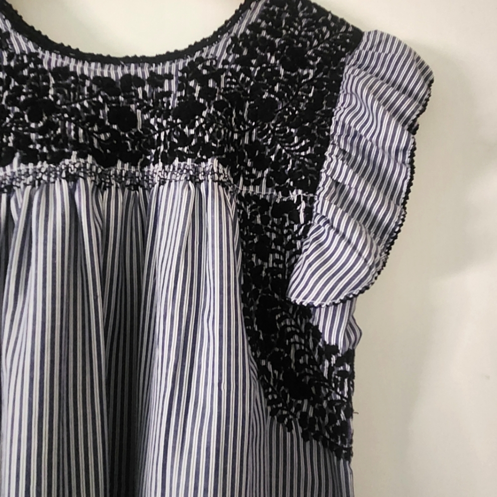 Margarita Mercantile Sara Top Midnight Blue Embroidery Small - Picture 14 of 14